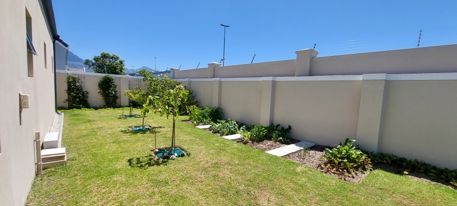 3 Bedroom Property for Sale in Heritage Park Western Cape